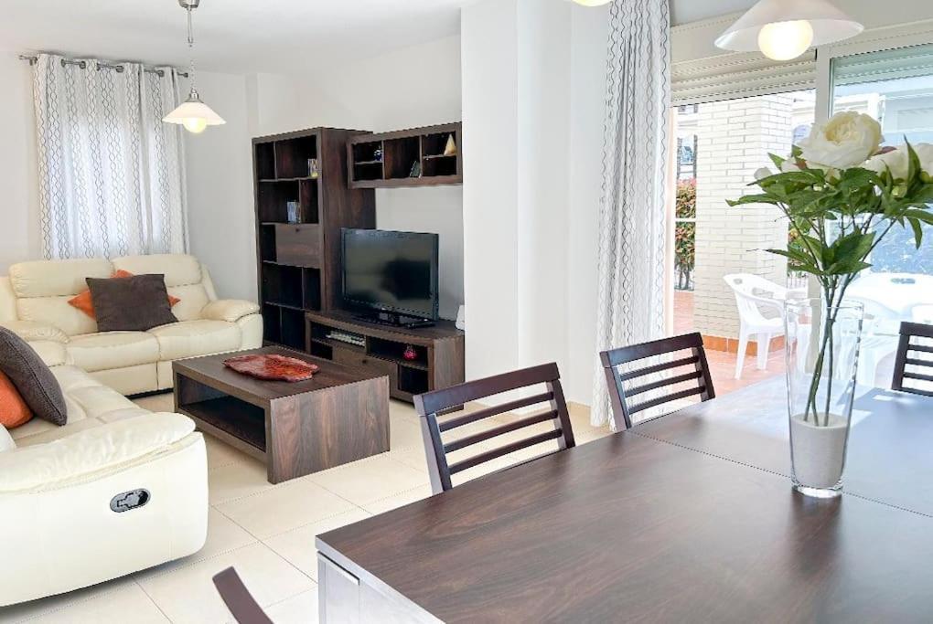 Piso Bajo 3 Habitaciones 2 Banos Y Gran Terraza Dénia Esterno foto